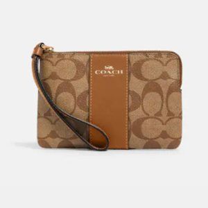 Coach zip wallet wristlet